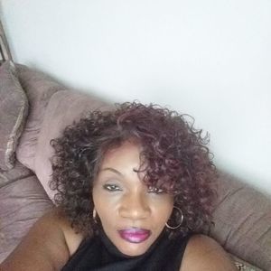 Meet your Posher, Helen